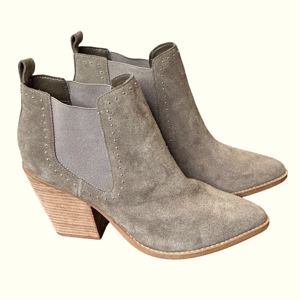 MARC FISHER Boots Ankle Suede Taupe Metallic Studded Detail Stacked Heel Size 10